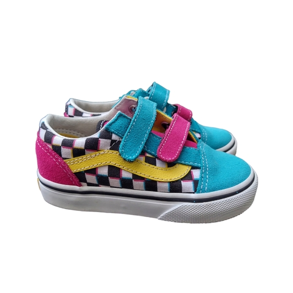 Vans Other - Vans Old Skool V Skate Shoe Sneakers Toddler Size 7 NWOB Blue Pink Yellow Unisex